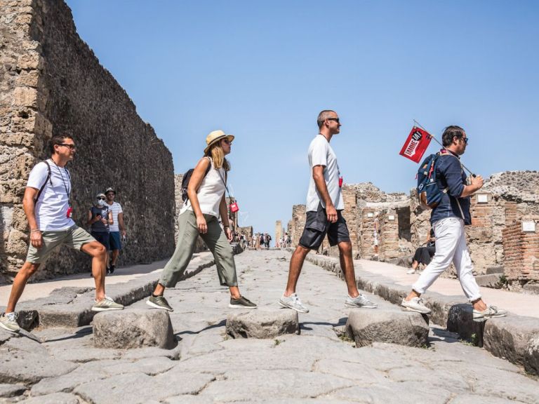 Pompeii Guided Tour from Naples