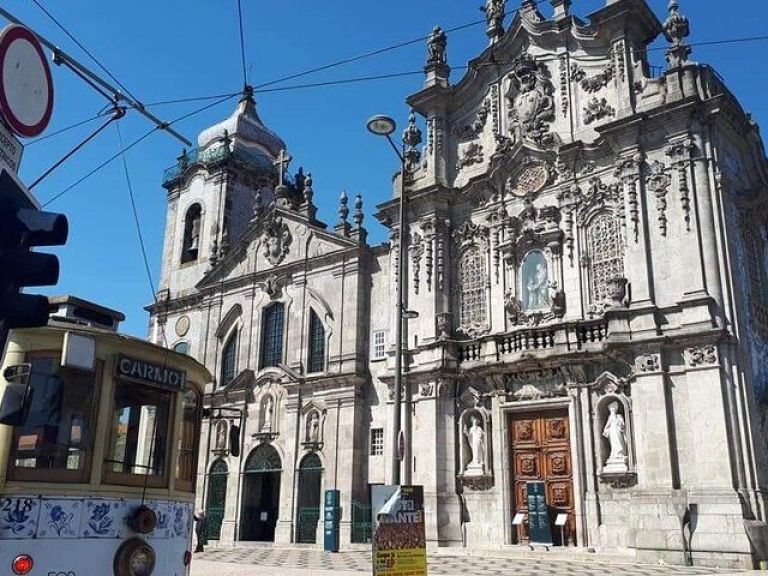 Porto city walking Tour.