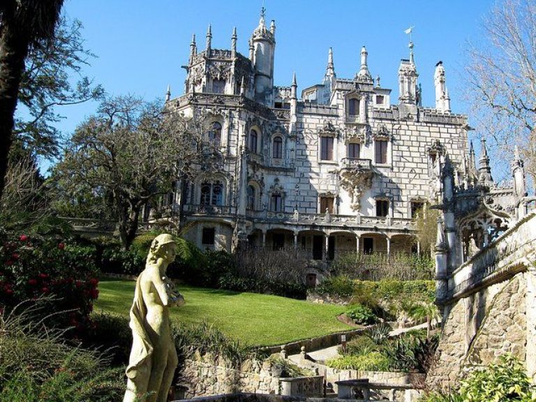 Sintra Jeep Tour - Discover the true essence of the Natural Park of Sintra, through its Stories, customs and traditions.