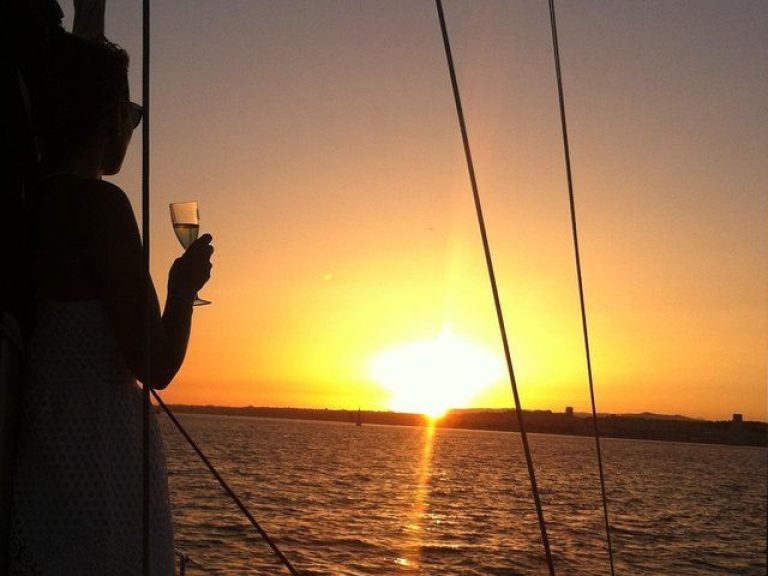Lisbon Romantic Private Sunset Cruise