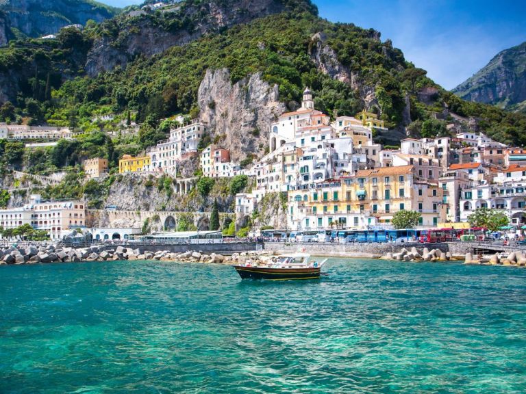 Tour Positano & Amalfi by boat