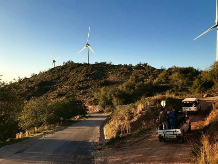 Sunset Jeep Safari in Algarve - Stray from the beaten path on a Jeep safari in the Algarve, an ideal choice for travelers...