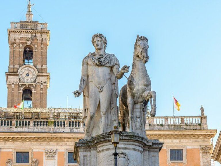 Capitoline Hill and Capitoline Museum Private Skip-the-Line Tour - Book this private tour and visit one of Rome's Seven Hills..
