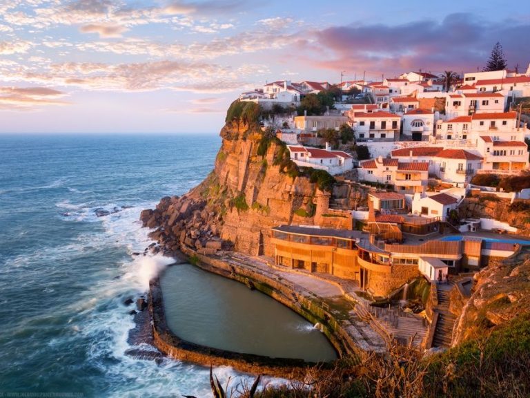 Wonders of Sintra & Coast - Come and discover the charms of Sintra, the most rustic areas and the wonderful beaches.