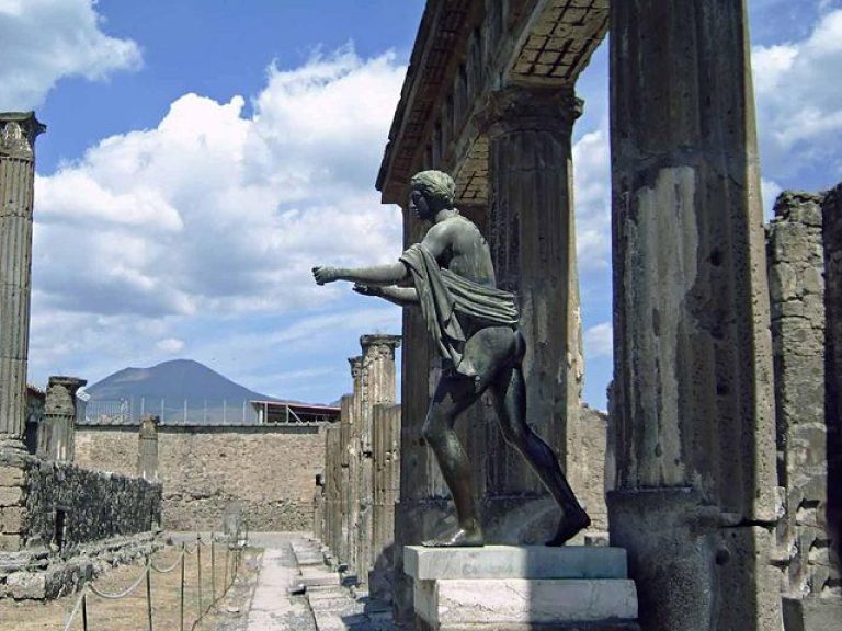 Pompeii Private Morning Tour - Private excursion with personal chauffeur and private guide to discover one of the most...