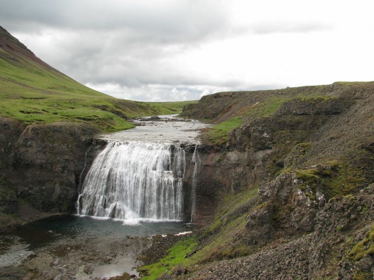 Hike to Mount Esja and Hvalfjordur & Hvammsvik Hot Springs - This is Private Driving Tour to Mount Esja, with a roughly 2 hour hike included and then off to Hvalfjordur & Hvammsvik Hot Springs.