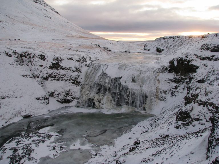 Hike to Mount Esja and Hvalfjordur & Hvammsvik Hot Springs - This is Private Driving Tour to Mount Esja, with a roughly 2 hour hike included and then off to Hvalfjordur & Hvammsvik Hot Springs.