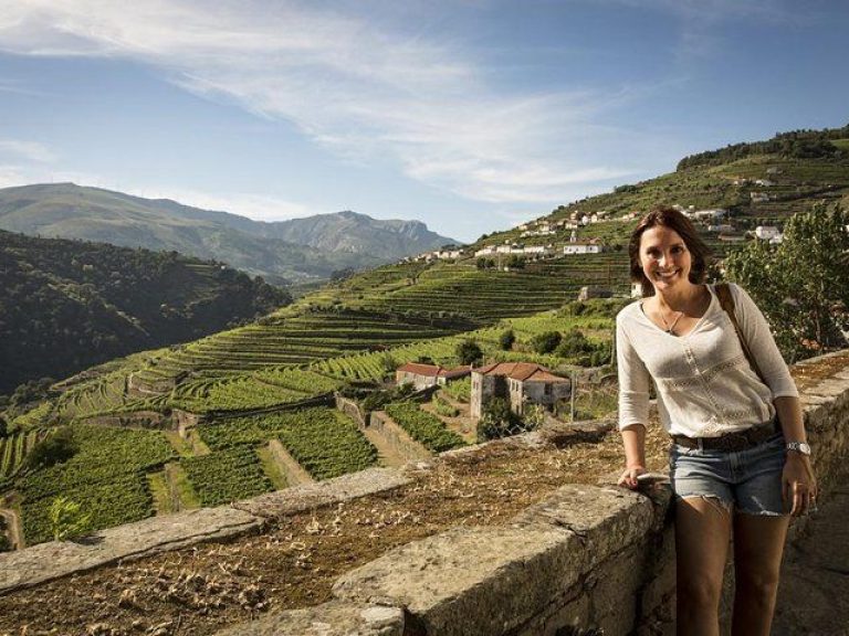 Porto and Douro Valley - Discover the beauty of the Douro Valley and city of Porto on a 3-day tour from Lisbon. See the majestic Porto city from the Serra do Pilar, enjoy a wine tasting in a wine cellar, take a cruise along the Douro River, and explore historic Lamego.