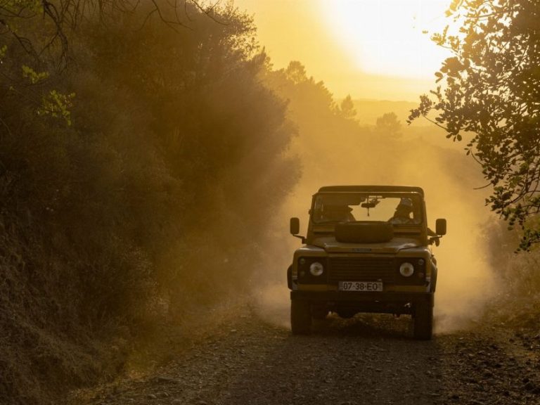 Private Sunset Safari - These private tours depart towards the interior of the Algarve to visit the most beautiful hidden...