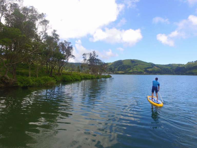 SUP Experience - On this Stand-Up Paddle Try Out session you will learn how to use your board and at the same time explore...