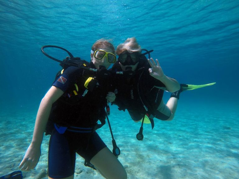 Private Discover scuba diving for beginners in Athens - Have you always wondered what it’s like to breathe underwater?