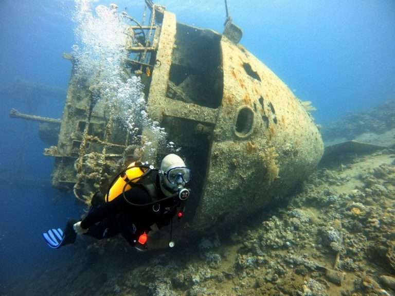 Private Scuba Dives in the Hidden Miracles of Red Sea - Discover the hidden miracles of the Red Sea with our Private Scuba...