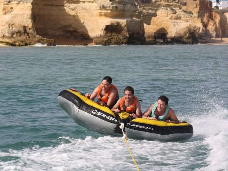 Crazy Cookie from Armação de Pêra - This Crazy Cookie is certainly the funniest water sports in Algarve. The crazy sofa...