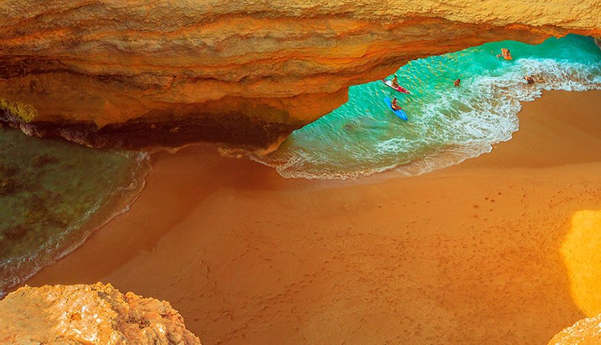 Benagil-Cave-tours-from-Albufeira