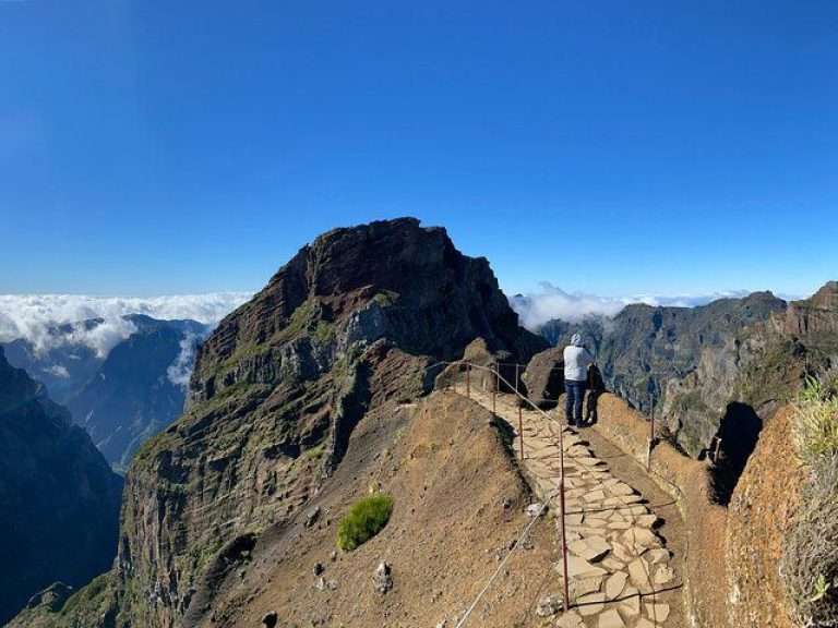 Transfer Self-Guided Sunrise Hike from Pico do Arieiro to Pico Ruivo  - Experience the most amazing natural scenery as you...