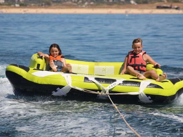 Crazy Sofa from Armação de Pêra - This Crazy Sofa is certainly one of the funniest water sports in the Algarve. The Crazy Sofa..