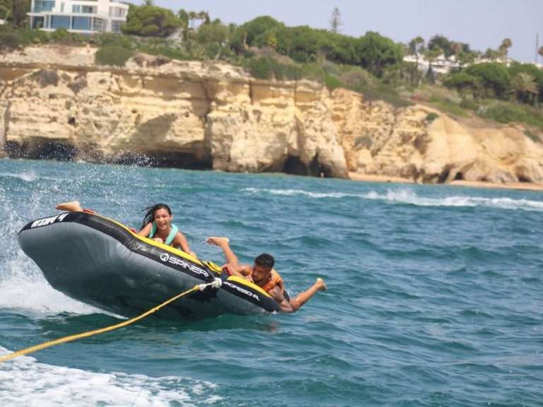 Crazy Cookie from Armação de Pêra - This Crazy Cookie is certainly the funniest water sports in Algarve. The crazy sofa...