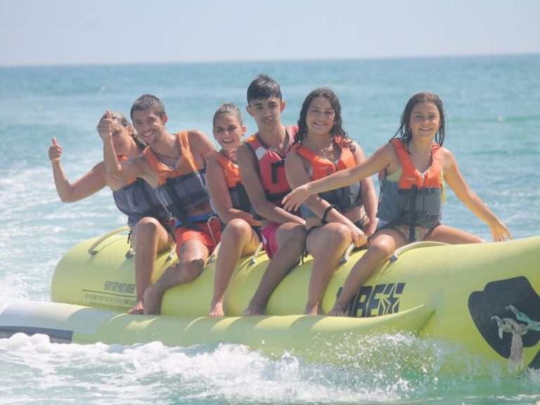 Banana Experience from Armação de Pêra - Spice up your day on the beach with an exciting experience of a towable tube ride...