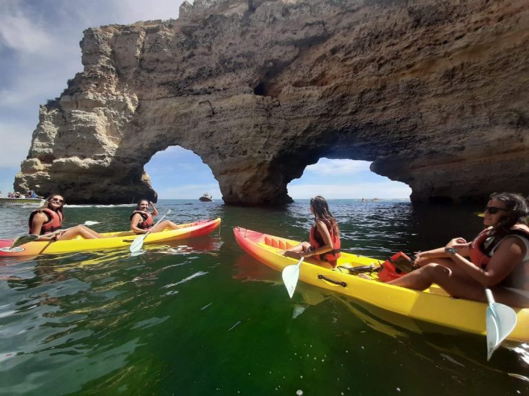 Sunset Benagil Tour: Get inside the beautiful Benagil cave! The most famous natural attraction of the golden Algarve coast, the Benagil sea cave is a sight to be seen. The only way to get in there is by water, and a guided kayak tour is the best choice!